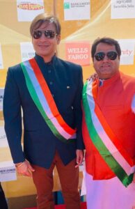 70094104_2657668560938228_8612841636864458752_n-194x300